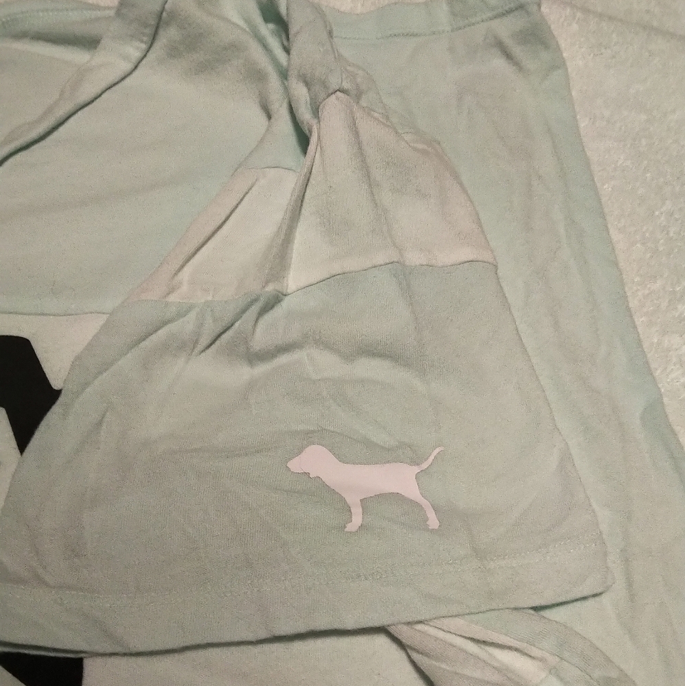 NEW PINK Victoria's Secret Sleep Shirt - Picture 3 of 6